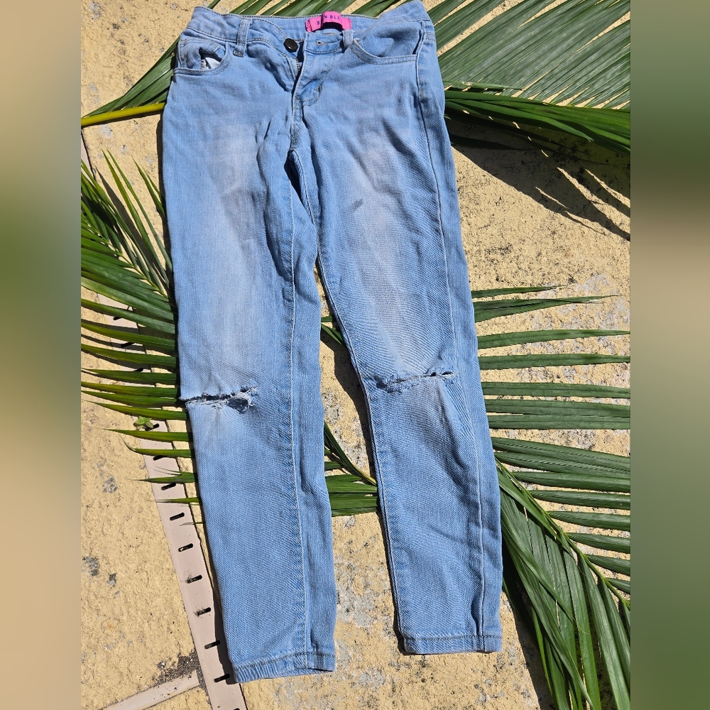 Distressed Light Blue Jeans